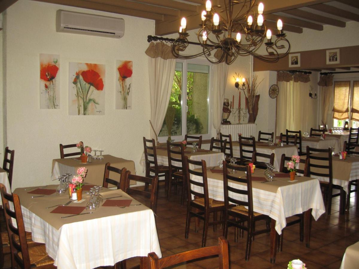 Villepinte  Les Deux Acacias酒店 外观 照片